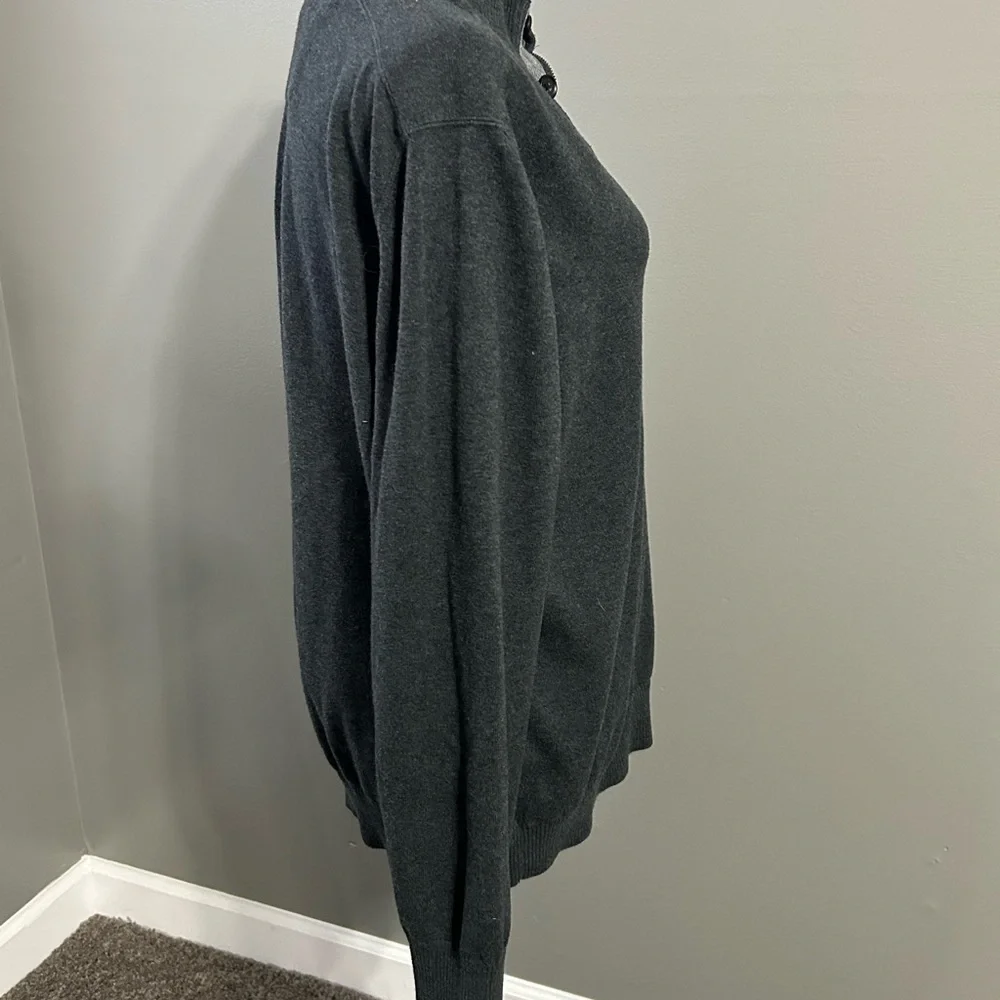 Banana Republic men size extra large, double knit,‎ pull over sweater
